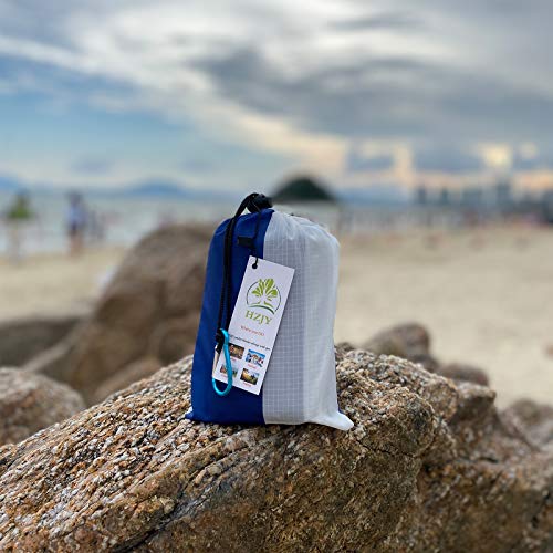 Pocket Picnic Blanket, Compact Lightweight Waterproof Beach Blanket - color: White Blue