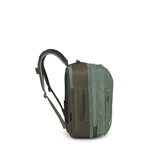 Osprey Transporter 26+6 Travel Pack, Green OS - color: Pine Leaf Green