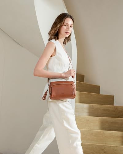 befen Genuine Leather Crossbody Bags for Women Leather Wallet Travel Purse - color: Cognac Brown