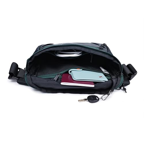Travel Fanny Pack 3L, Crossbody Adjustable Strap, Padded Back, Water Repellent - color: Black Stealth