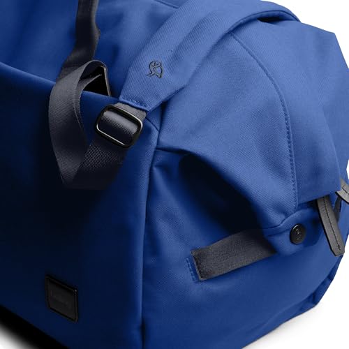 Bellroy Classic Duffel 35L (casual weekender bag with easy organization) - Indigo - color: Indigo