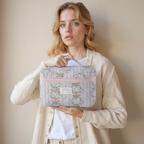 HBselect Quilted Makeup Bag, 3Pcs Cotton Large Travel Makeup Bags Organizer - color: A-3PCS-Floral 51