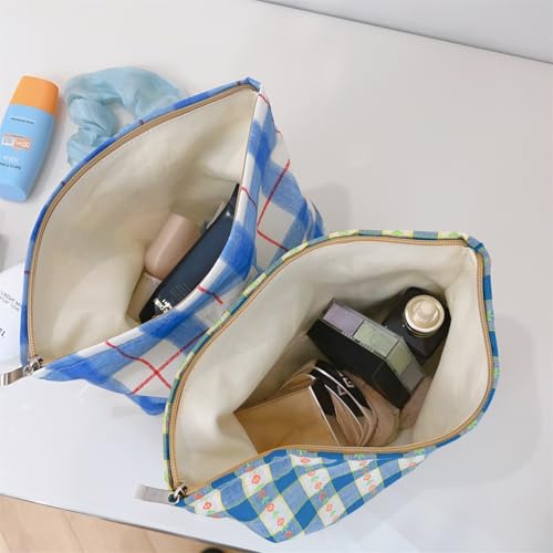 Wudygirl Makeup Bag for Women Cosmetic Bag 10.5"x7.5" Blue White Plaid - color: BLWH Line