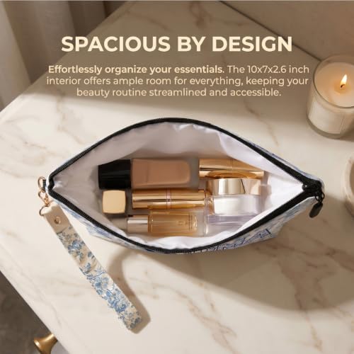Fokongna Makeup Bag With Keychain Wristlet, Gifts For Grandma - color: Grandma