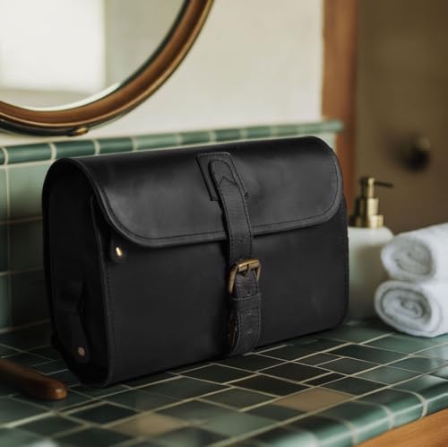 LEATHER VILLAGE Hanging Leather Toiletry Bag for Men, Dopp Kit, Black - color: Black