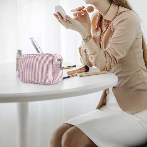 Stripe Travel Makeup Bag, Padded Cosmetic Pouch for Women, Red - color: Stripe Red