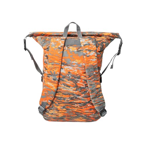 geckobrands Lightweight 30L Waterproof Backpack - Lightweight Watertight Outdoor Bag Hiking Traveling Light Water Activities - color: Ember Geckoflage
