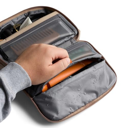 Bellroy Hanging Toiletry Kit 3L, Travel Toiletry Bag - Stone - color: Stone