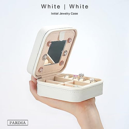 Parima Bridesmaid Gifts for Wedding Day, Women | Proposal Unique Travel Essentials Small Jewelry Box Case-Initial S White - color: White, size: S