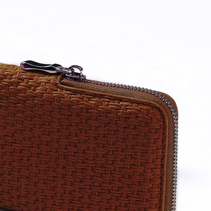 Cockatoo Portable Glasses Case, Drop-Resistant Eyewear Storage Pouch, Slim Soft Case for Sunglasses, with Cleaning Cloth - color: Brown