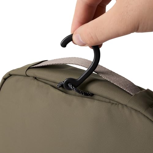 Bellroy Hanging Toiletry Kit 3L, Travel Toiletry Bag - SeaKelp - color: SeaKelp