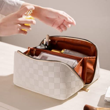 Large Capacity Makeup Bag Portable Travel Cosmetic Bag for Women Girls Gift Makeup Pouch Portable Zipper Bag (White Checkered - upgrade) - color: White Checkered - upgrade