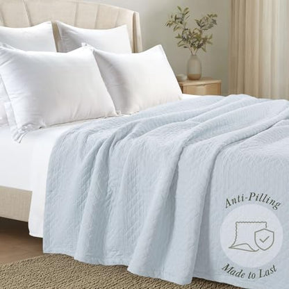Threadmill Cotton Queen Coverlet Blanket, Jacquard, Light Blue, 90x92 - color: Classic Light Blue, size: Queen / Full