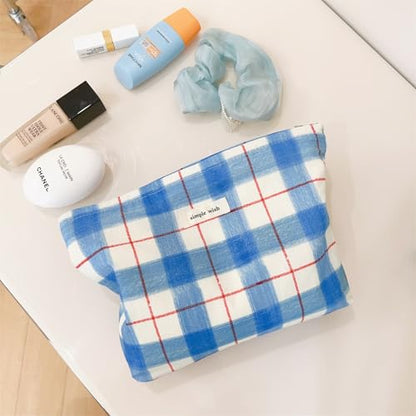 Wudygirl Makeup Bag for Women Cosmetic Bag 10.5"x7.5" Blue White Plaid - color: BLWH Line