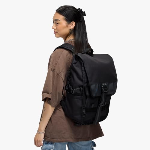 Chrome Industries Warsaw 30L Pack for Men & Women – Black - color: Black