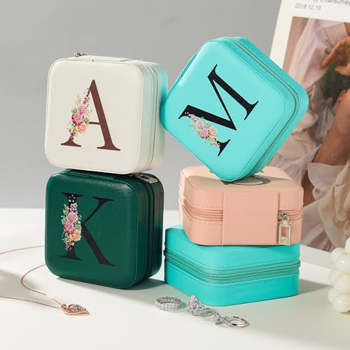Parima Granddaughter Gifts - Grandkids Birthday Gifts, Personalized Gift for Granddaughter, White Initial Travel Jewelry Case Jewelry Box - Letter W, White - color: White, size: W