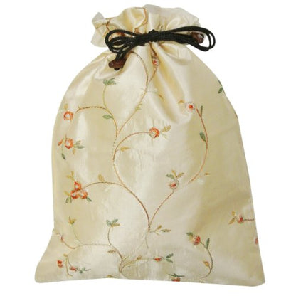 Wrapables Beautiful Embroidered Silk Travel Bag for Lingerie & Shoes - Beige - color: Beige, size: 14"L x 11"W