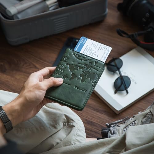 VULKIT Passport Holder Magnetic Closure RFID Blocking Travel Wallet Passport Book Cover Boarding Pass Holder Travel Essentials - color: Green