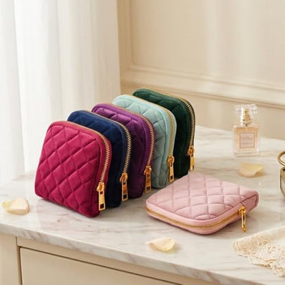 Jewelry Organizer Case, Small Travel Velvet Pouch, Portable - color: Wine Red Quilted