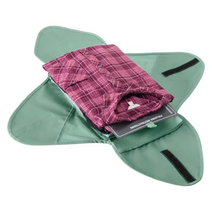 Eagle Creek Pack-It Reveal Garment Folder - Compression Wings - Maximize Luggage Space - Convenient Top Handle - Quick Drying Material - Medium - Willow Green - color: Green