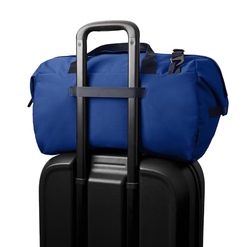 Bellroy Classic Duffel 35L (casual weekender bag with easy organization) - Indigo - color: Indigo