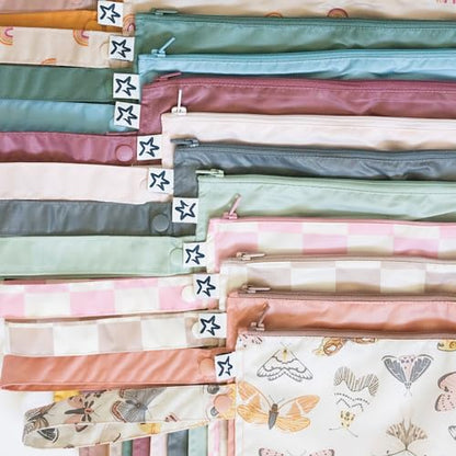 Tiny Twinkle Mess Proof Wet Bags | 2-Pack Reusable Waterproof Wet Bags for Swimsuits | Baby Clothes | Travel & Diaper Bag (Flutter) - color: Flutter, size: 2 Pack