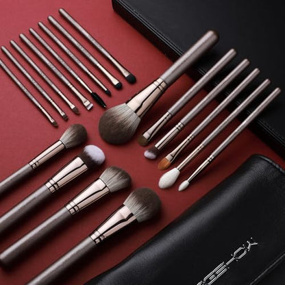 Professional Makeup Brush Set, Eigshow Makeup Brushes Perfect for Foundation Face Powder Blending Blush Bronzer Eyeliner Eye Shadow Brows with Case, Best Gift for Women, Travel Kit(PRO 18pcs Coffee) - color: Coffee