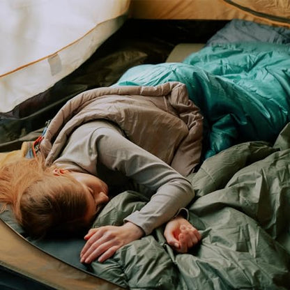 COVACURE Camping Blanket, Packable Down Alternative Outdoor Blanket 57X78'' - color: Down Green