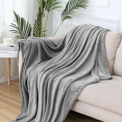 Travel Blanket and Pillow Set - Hooded Neck Pillow Airplane Essentials Grey - color: Grey