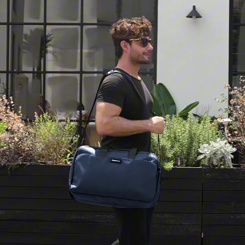 Traveler's Choice Wanderbout 27L Duffel Bag for Travel - color: Navy