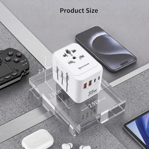 Realmade 35W PD International All-in-One Travel Adapter, 2C+2A White 5-in-1 - color: White, size: 35W