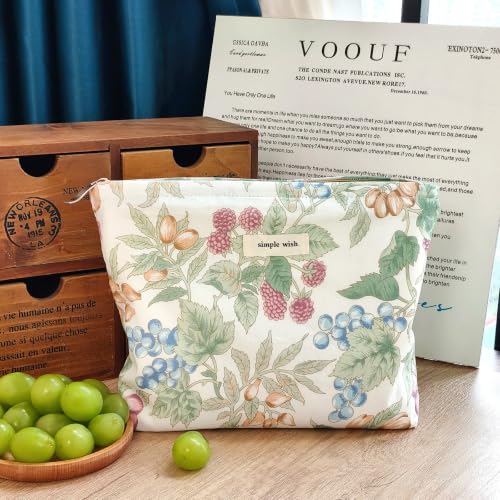 STARDW Aesthetic Floral Makeup Bag Cute Small Cosmetic Bags for Women Girls, Travel Toiletry Bag Large Capacity Zipper Makeup Pouch, Purse Organizer Pouches (Berry) - color: Berry