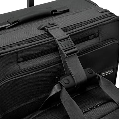 Briggs & Riley Baseline Spinners, 블랙., Briggs & Riley 베이스라인 스피너 - color: 블랙., size: 19-inch Baseline Compact Carry-On