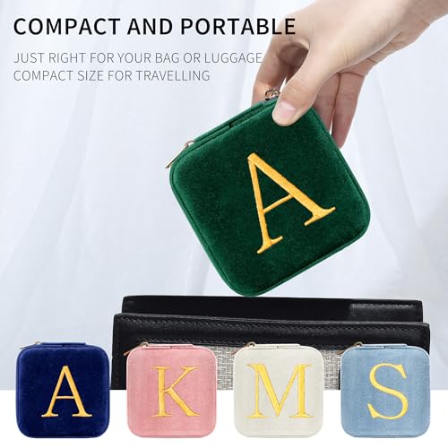 Parima Aunt Gifts - Auntie & Birthday Gifts for Aunt, Plush Velvet Emerald-Green Jewelry Box Travel Case - Letter V, Green - color: Emerald-green, size: V