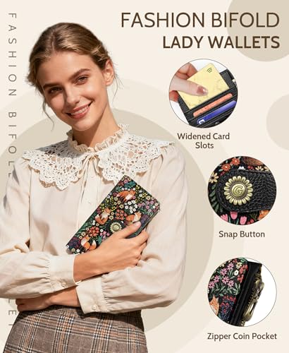 GIANCOMICS Cute Fox Womens Wallet RFID Blocking, Credit Card Holder Bifold - color: Fox and Flowers