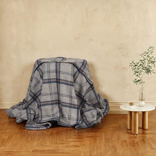 forestfish Wearable Blanket Compact Pillow 2-in-1, Lap Blanket Poncho with Button Plaid Throw Cushion for Home Office Sofa - color: Smoke Gray
