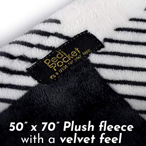 PediPocket Original Patented 50"x70" Pleasingly Plaid Plush Fleece Blanket - color: Pleasingly Plaid