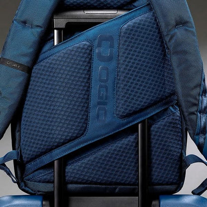 OGIO Pace Pro Duffel Bag (Carry-On Luggage) - color: Grey Pindot, style: Duffel Max