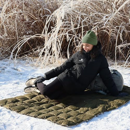 Large Camping Blanket Lightweight Puffy Camp Blanket - color: Dark Green, size: 52x75"